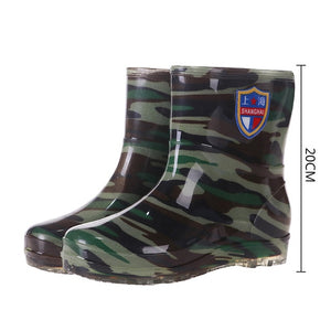 Warm and plush winter water shoes antiskid wear-resistant labor protection rain shoes camouflage waterproof rain boots for men - SWAGG FASHION